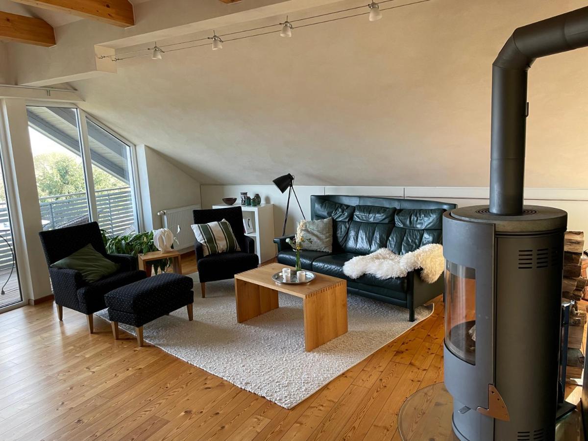 Ferienwohnung Nussbaum-Nest Hausen  Esterno foto