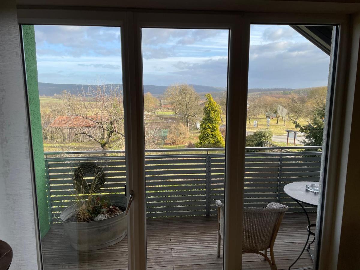 Ferienwohnung Nussbaum-Nest Hausen  Esterno foto