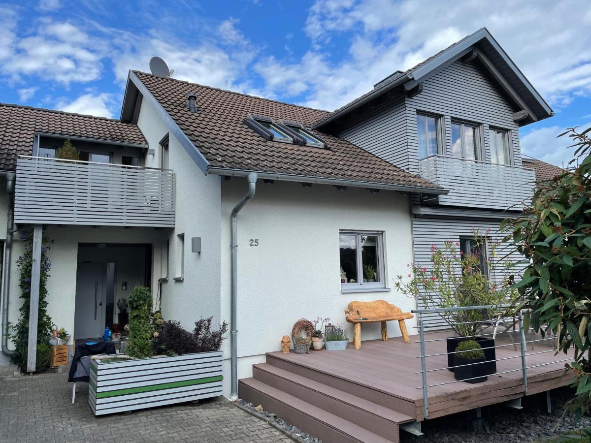 Ferienwohnung Nussbaum-Nest Hausen  Esterno foto
